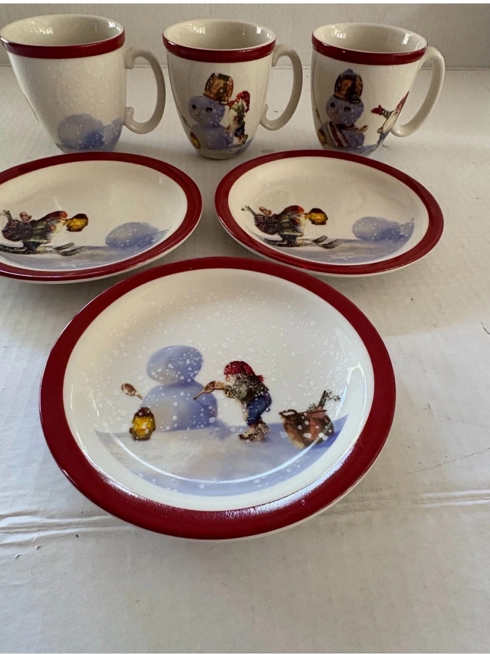 WILLIAMS SONOMA Nordic Elf Holiday Christmas 3 Mugs & 3 Plates
